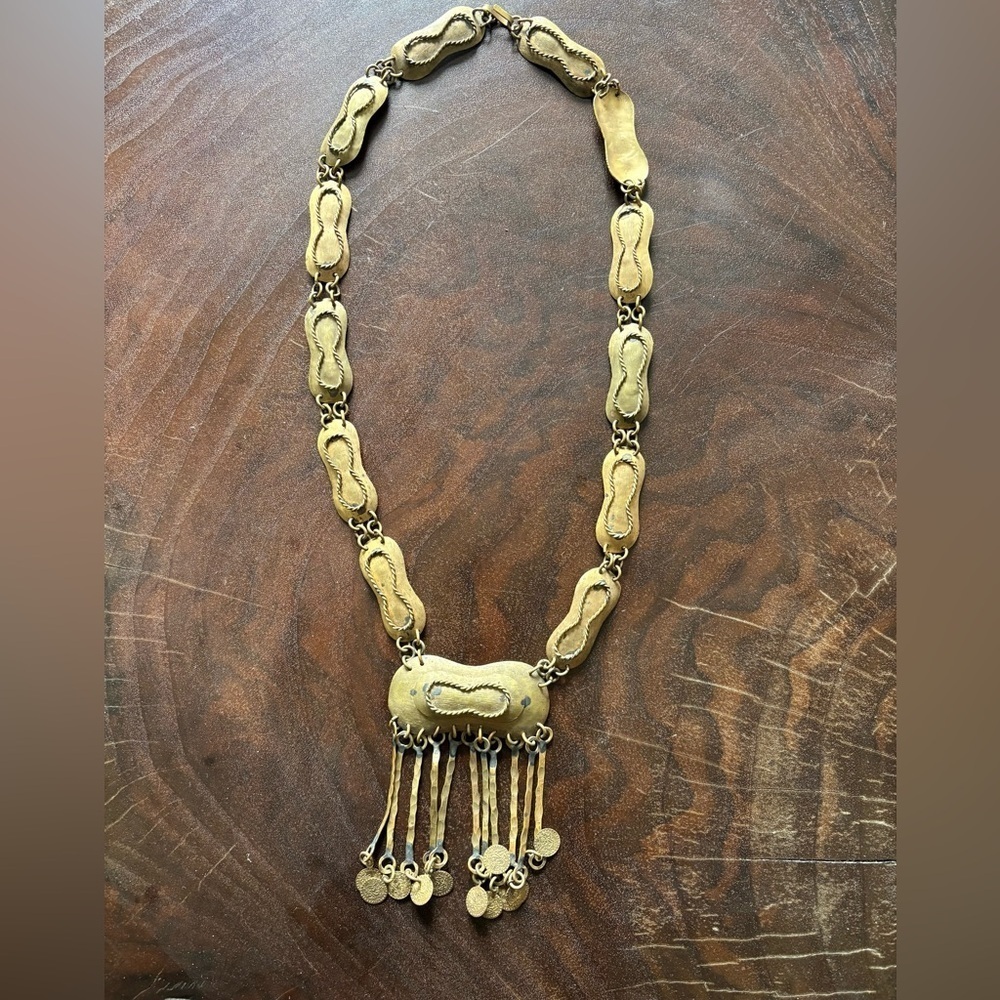 Vintage Gold Statement Necklace - Picture 6 of 6